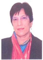 Dr Veena Kalra